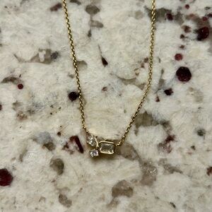 Elegant Gold Necklace with Crystal Accents